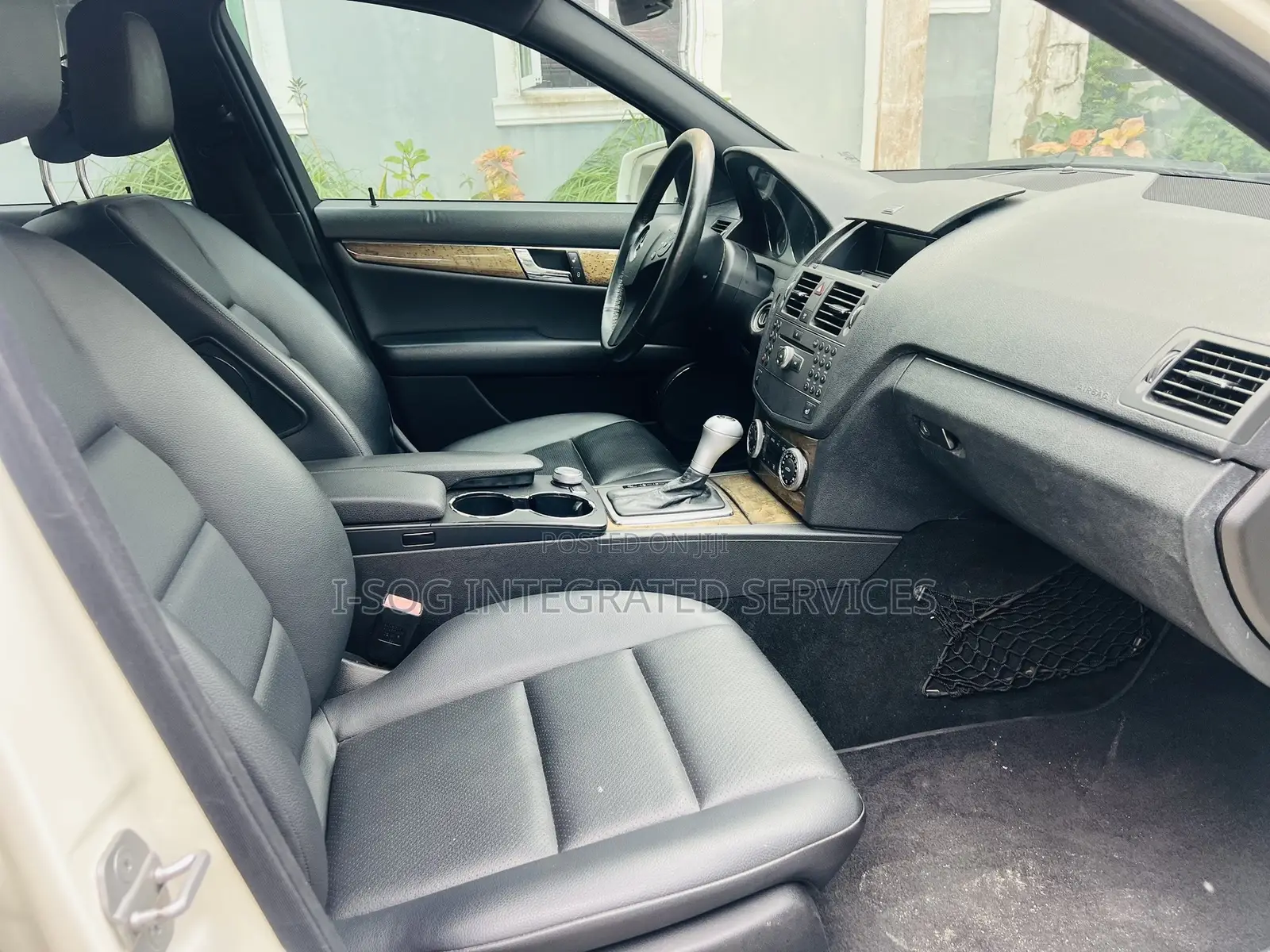 Mercedes-Benz C250 2010 White