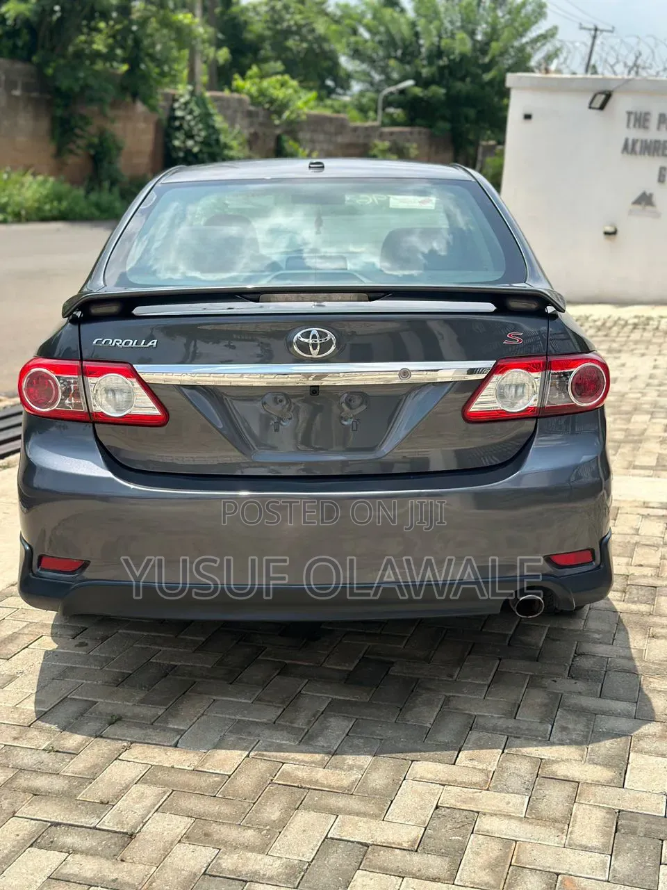 Toyota Corolla 2012 Gray