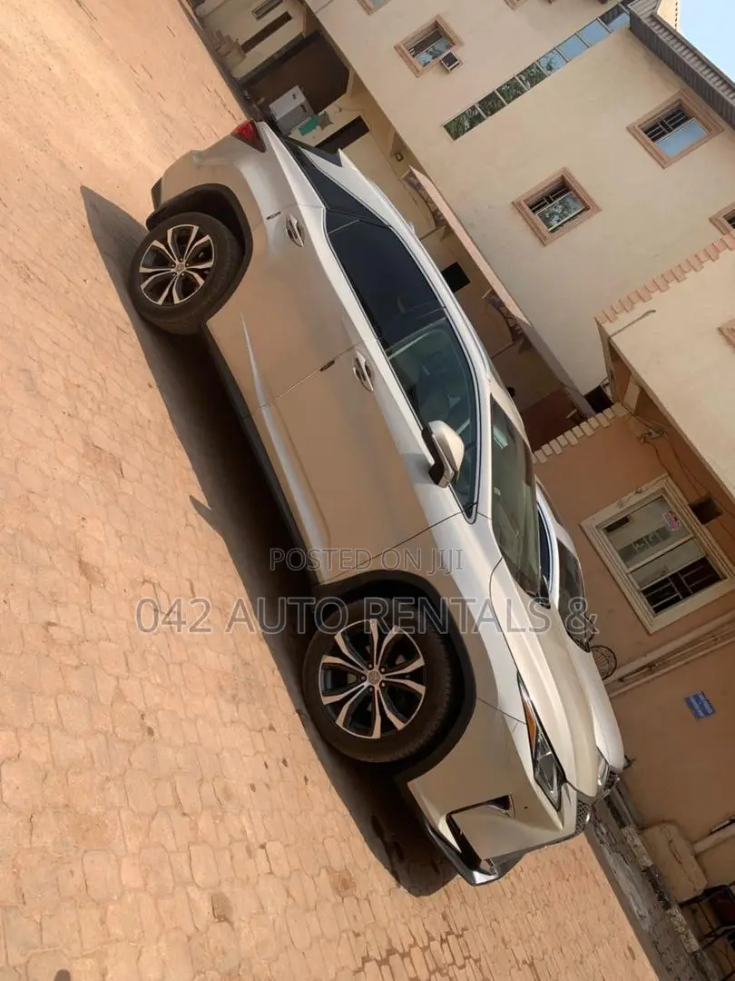 Lexus RX 2017