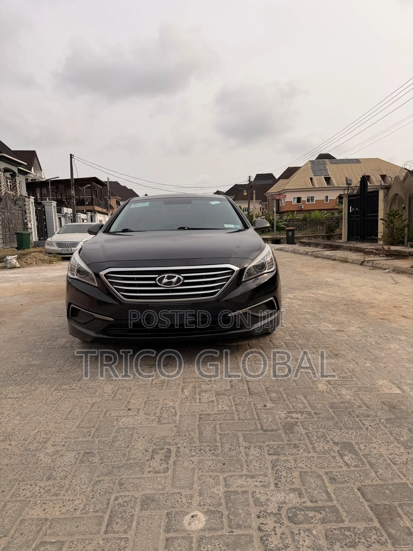 Hyundai Sonata Base Sedan FWD (2.4L 4cyl 6A) 2016 Black