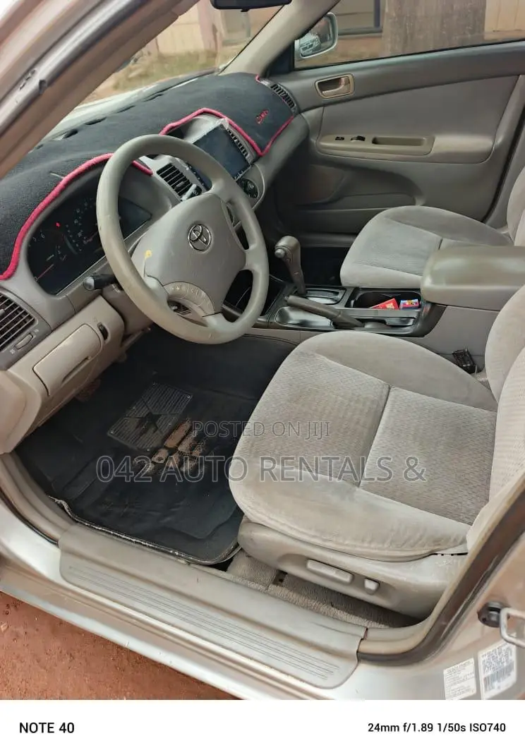 Toyota Camry 2.4 WT-i 2005 Silver