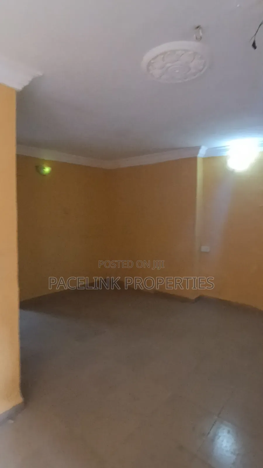 2bdrm Apartment in Akowonjo for rent
