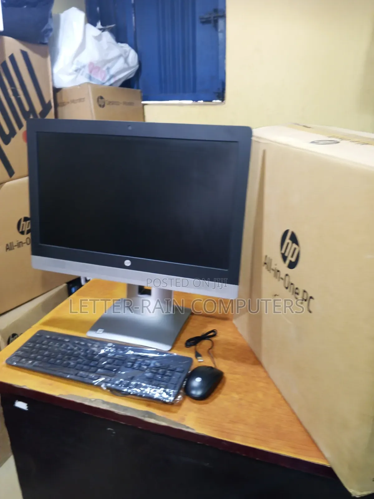 New Desktop Computer HP ProOne 400 G3 16GB Intel Core i7 SSD 512GB