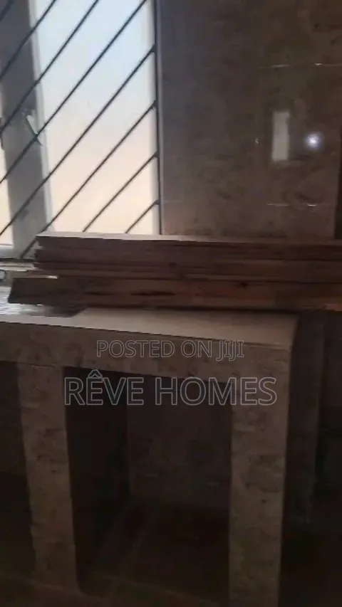 3bdrm Block of Flats in Phase 1 / Gbagada for rent