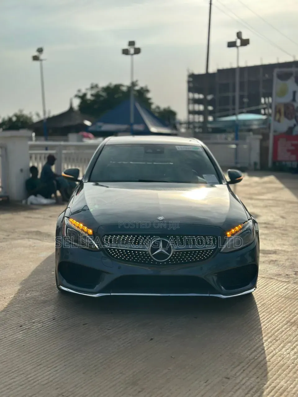 Mercedes-Benz C300 2016 Gray