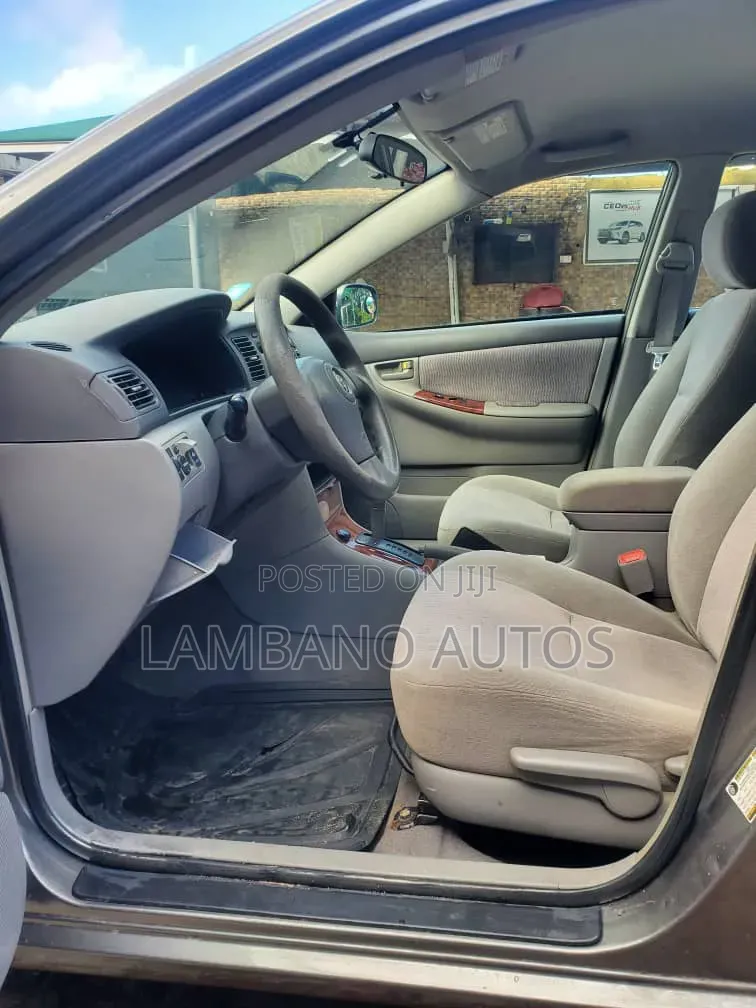 Toyota Corolla 2007 Gray