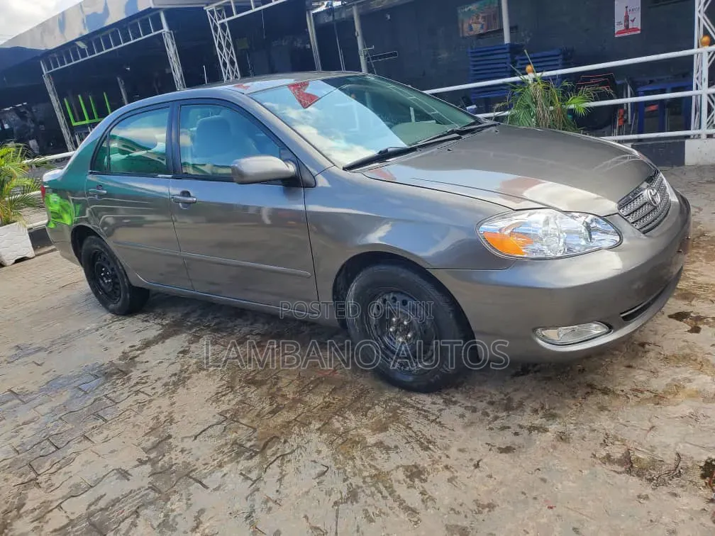 Toyota Corolla 2007 Gray