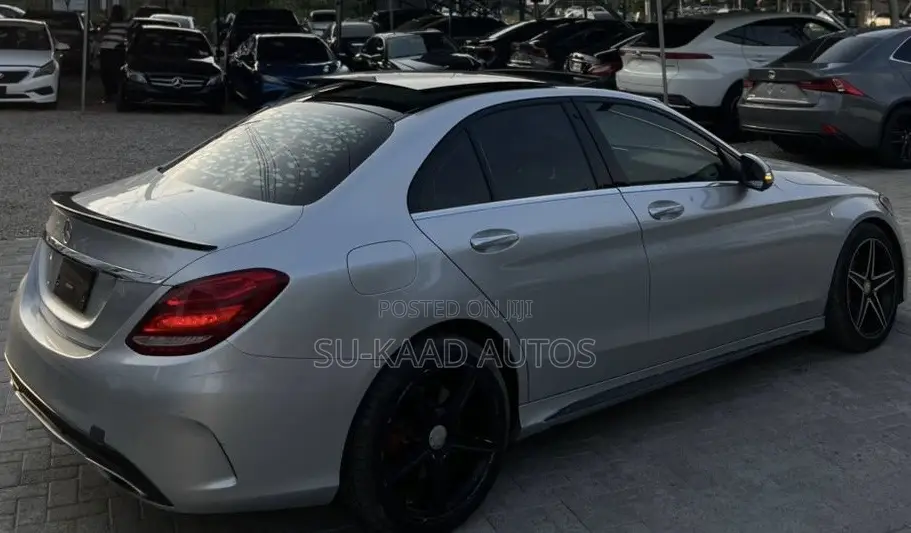 Mercedes-Benz C300 Base 4Matic Sedan AWD (2.0L 4cyl 7A) 2016 Silver