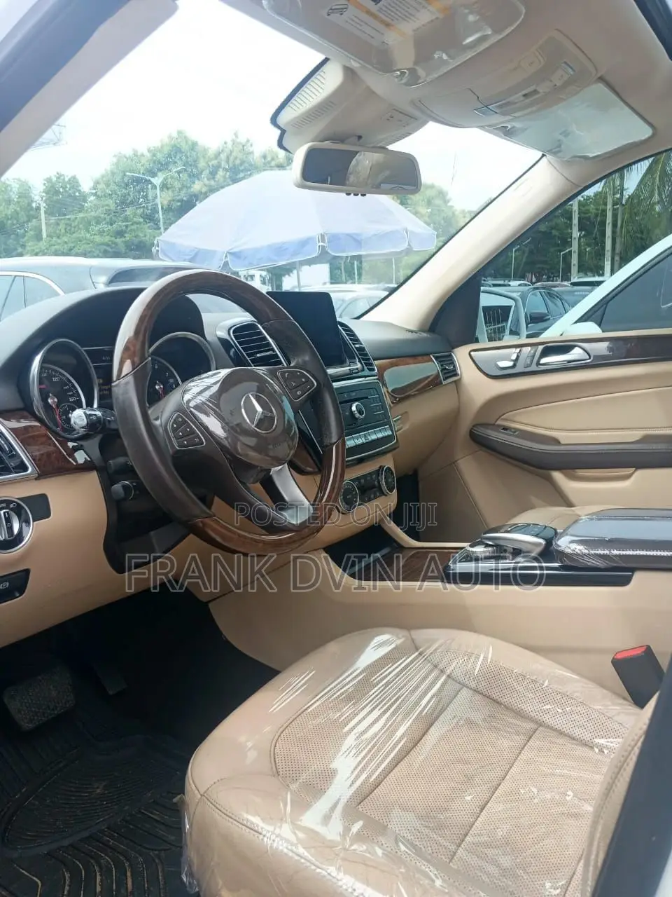 Mercedes-Benz GLE-Class GLE 550 4MATIC 2017 White