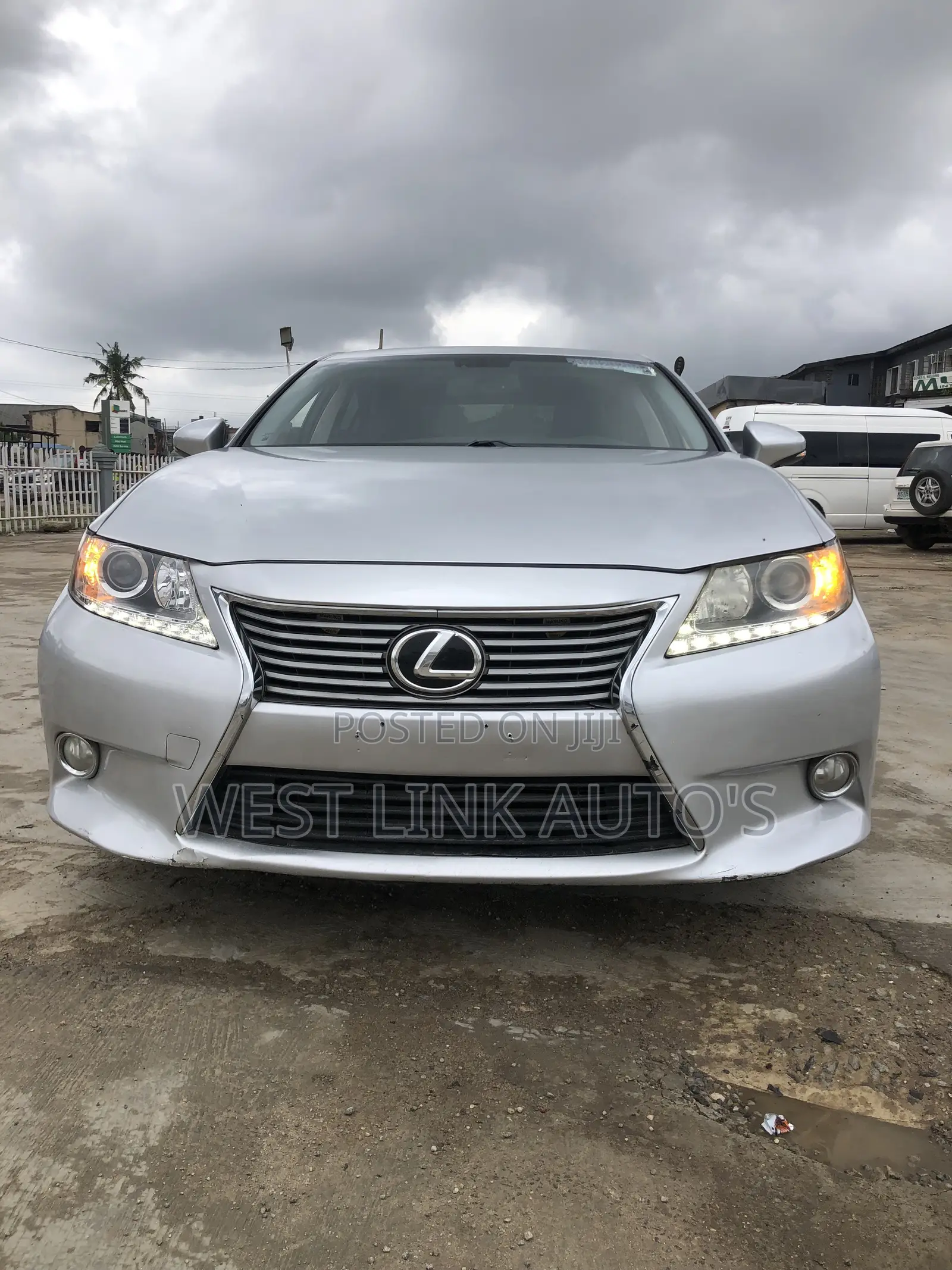 Lexus ES 350 FWD 2013 Silver