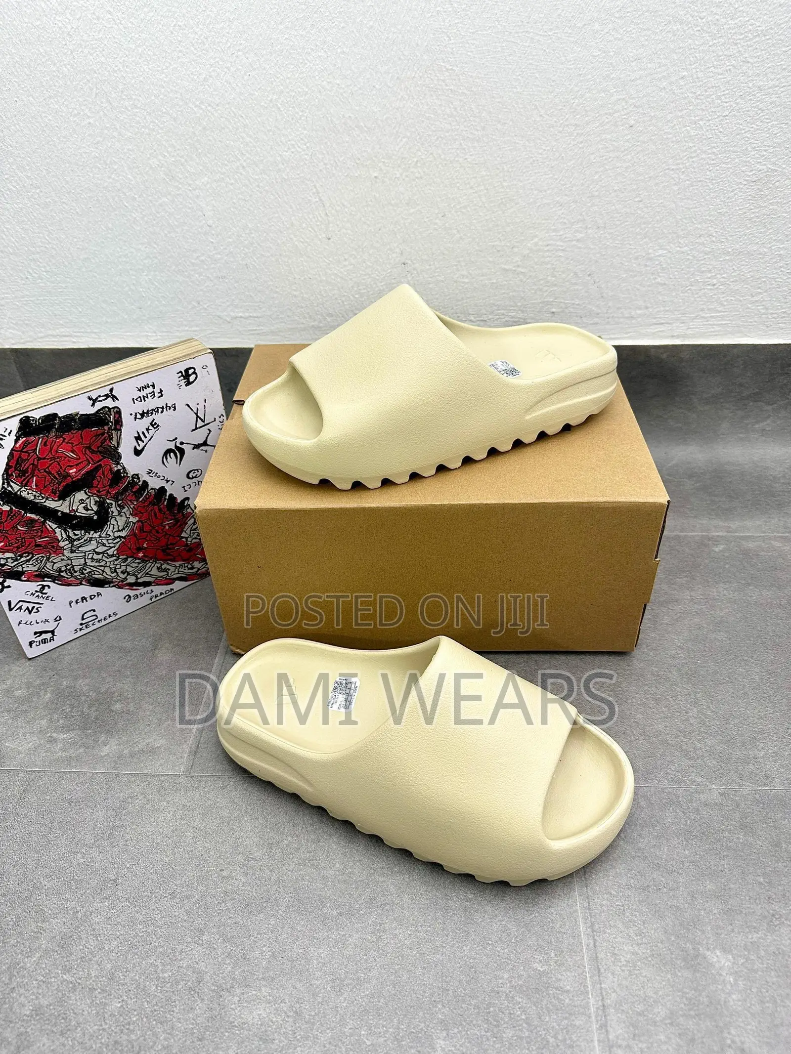 Yeezy Slide Bone