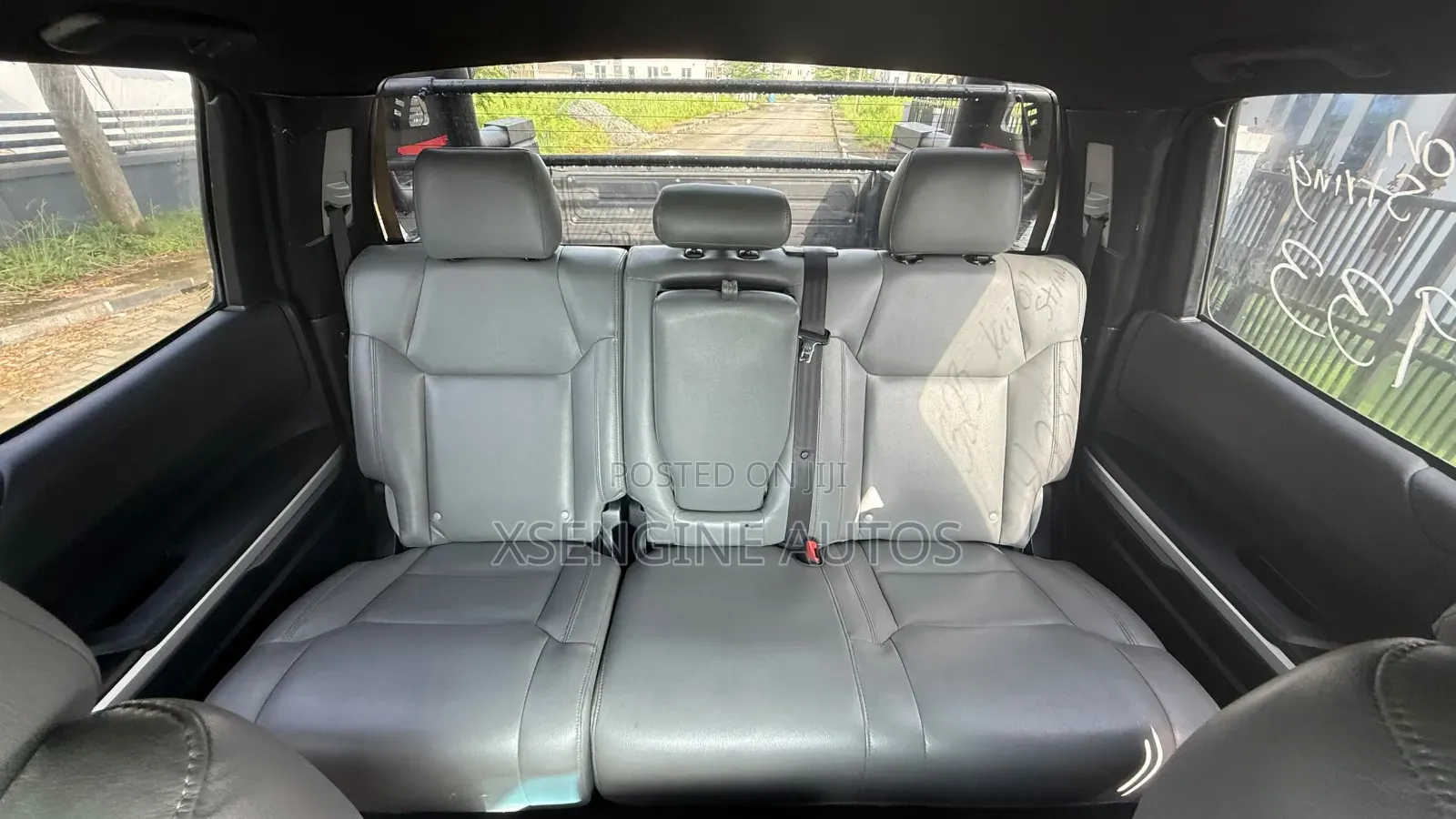 Toyota Tundra 2015 Black