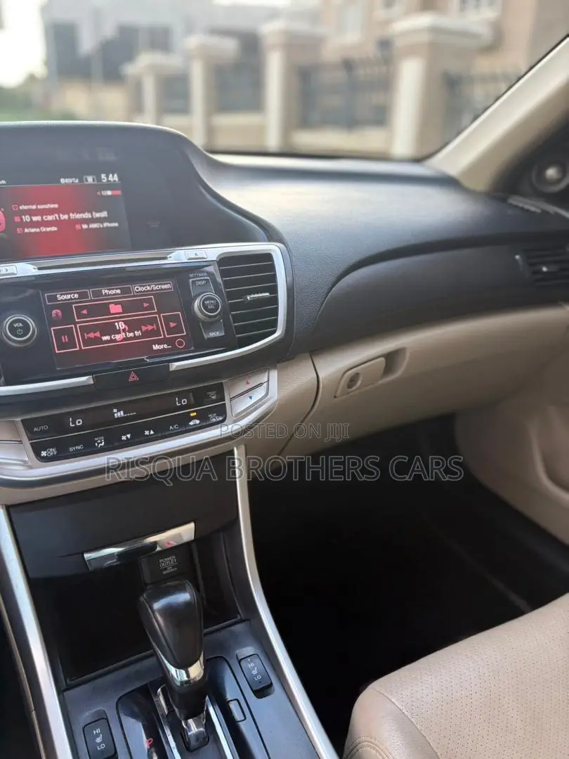 Honda Accord 2014 Gold