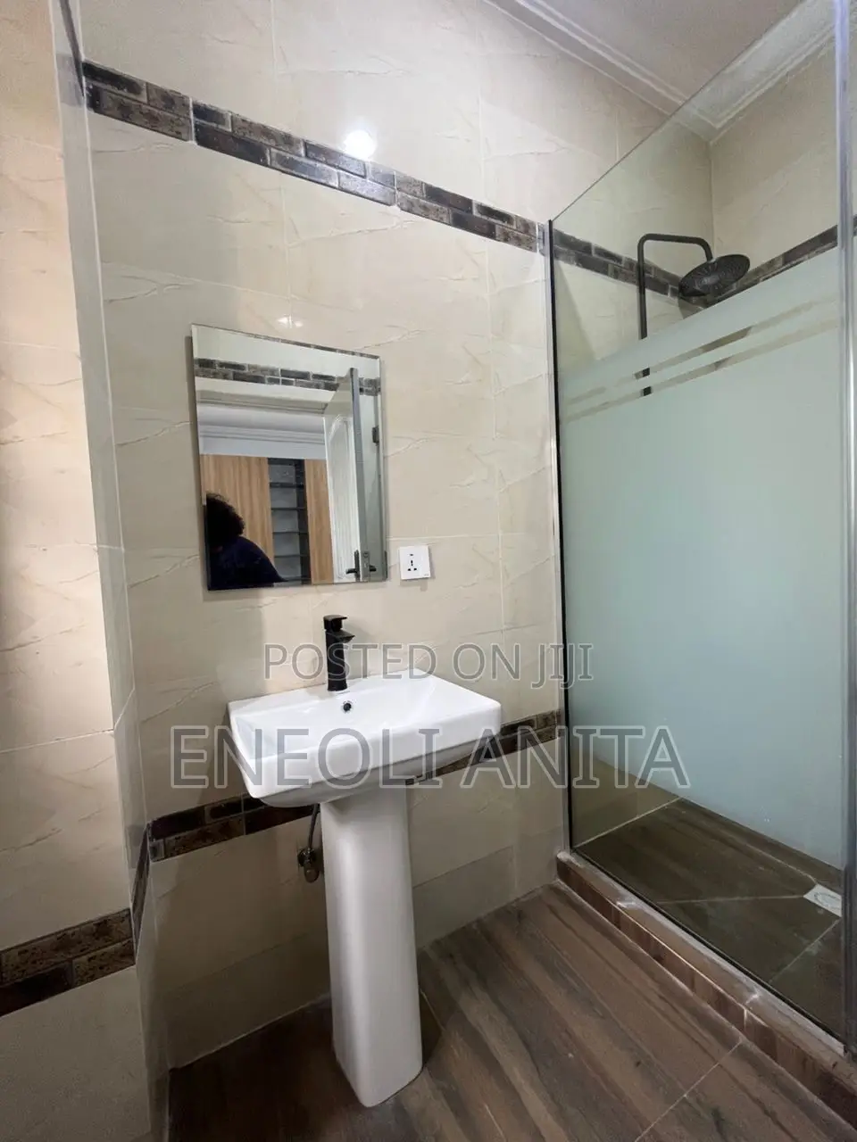 3bdrm Block of Flats in Katampe for sale
