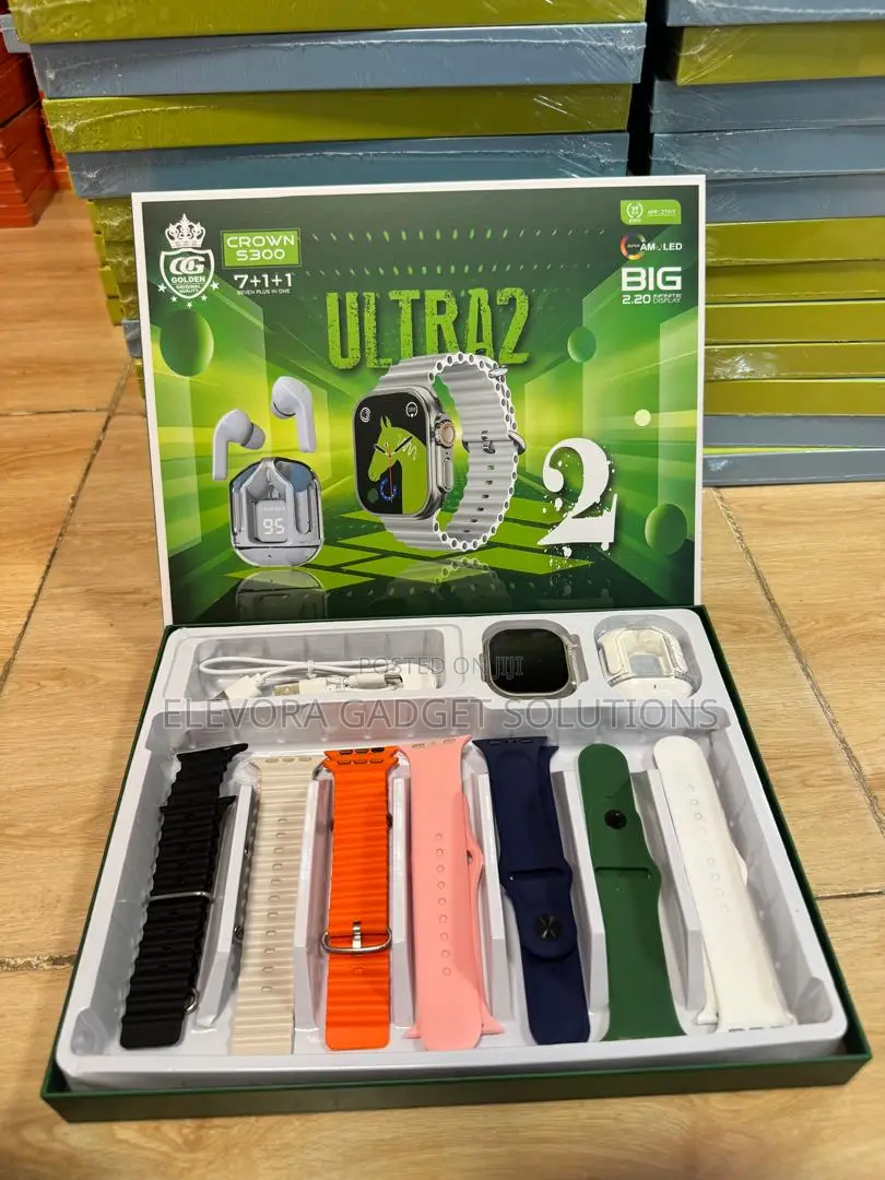 Smart Watch With Wireless Earbuds and 7 Straps
