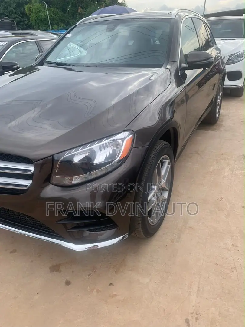 Mercedes-Benz GLC-Class 2018 Brown