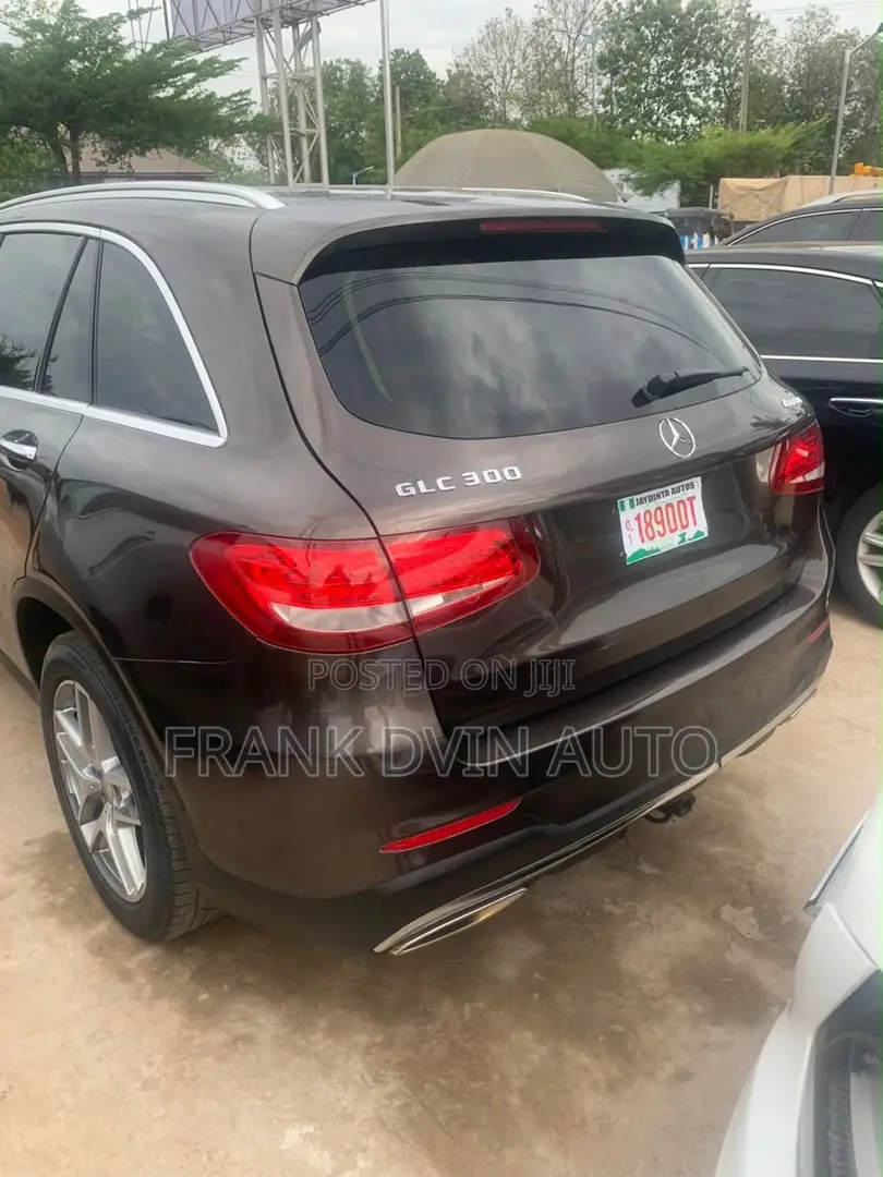 Mercedes-Benz GLC-Class 2018 Brown