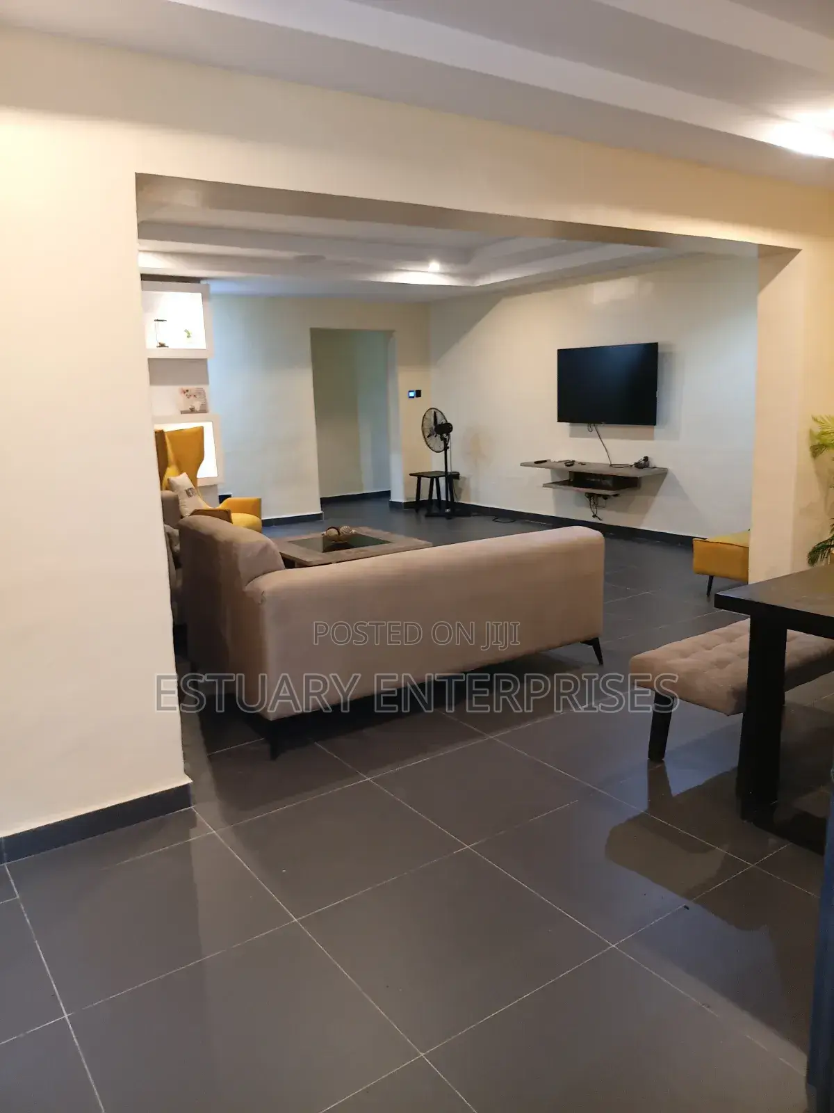 Furnished 3bdrm Apartment in Lekki Phase 1 for rent