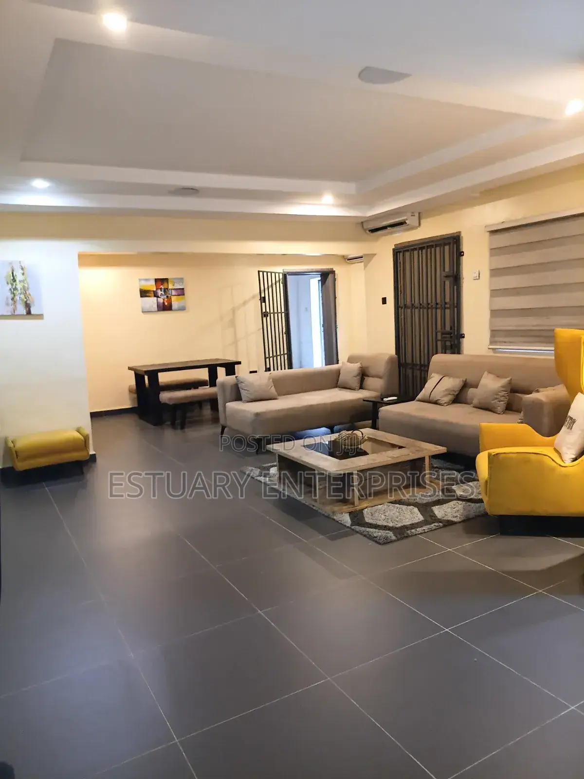 Furnished 3bdrm Apartment in Lekki Phase 1 for rent