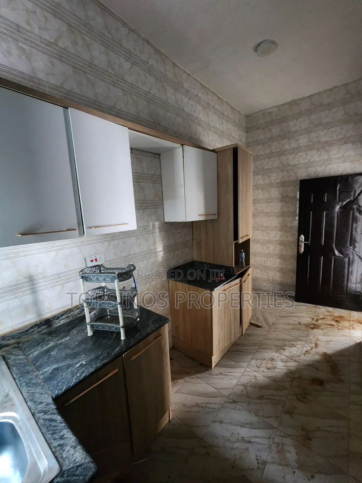 1bdrm Block of Flats in Dawaki for rent