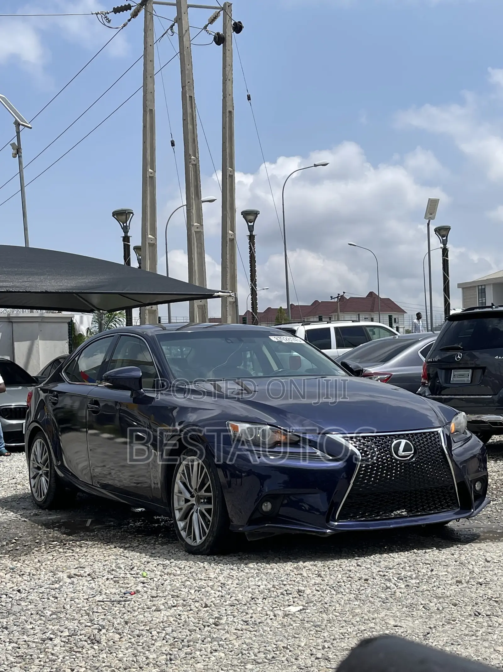 Lexus IS 250 4WD 2014 Blue