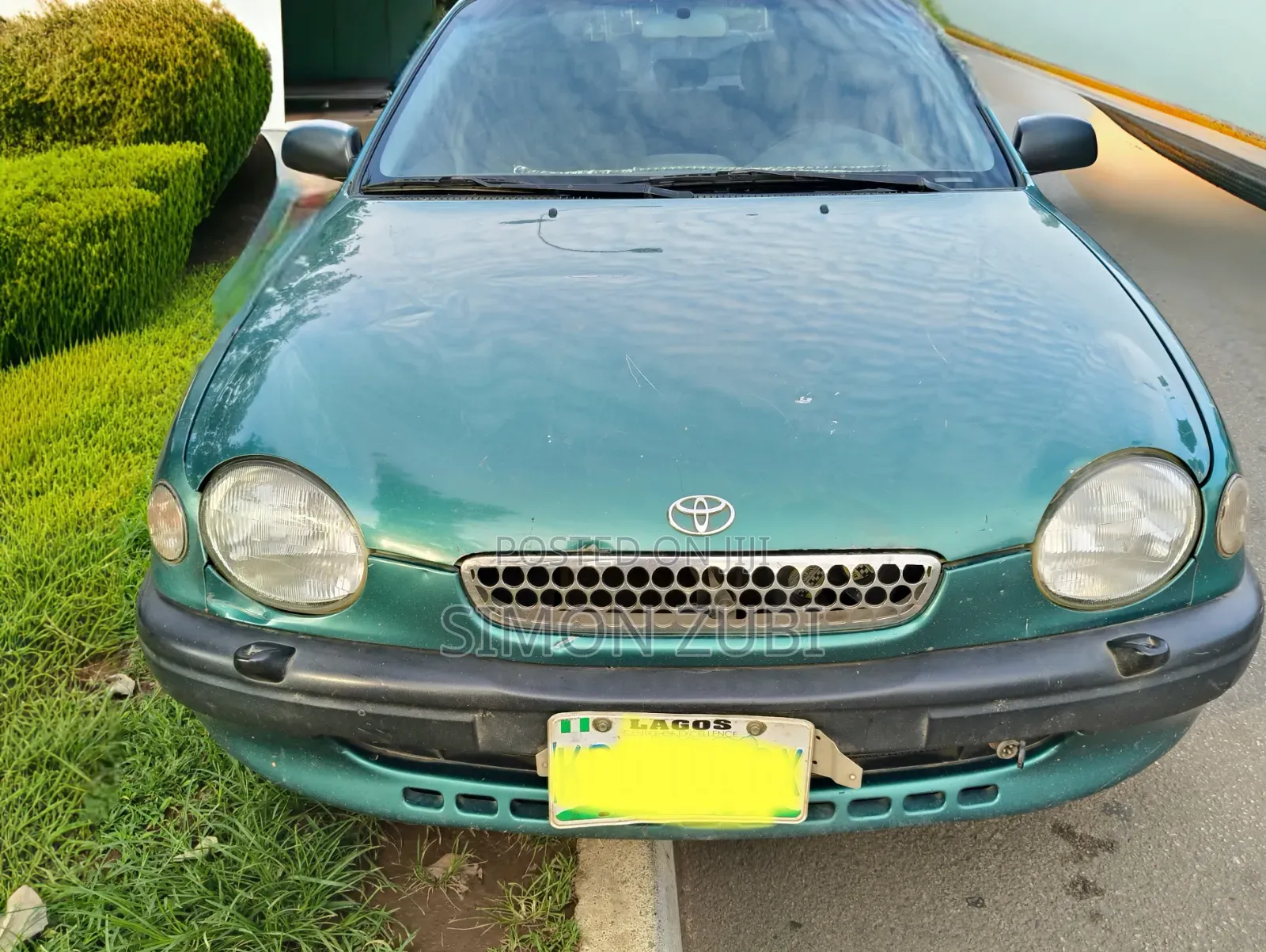Toyota Corolla 1990 Green