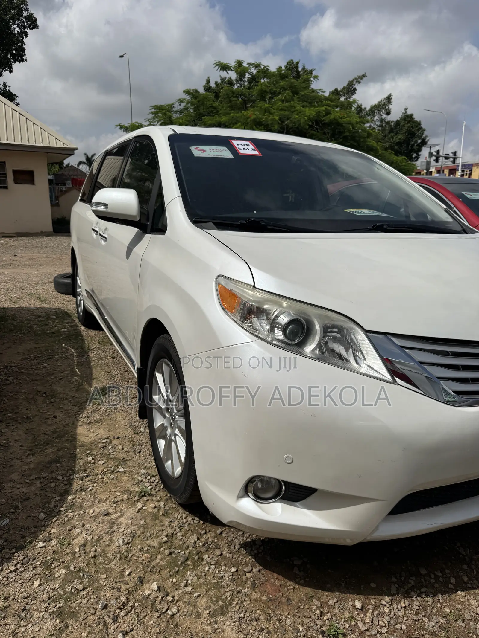 Toyota Sienna Limited 7-Passenger 4dr Minivan (3.5L 6cyl 6A) 2014 White