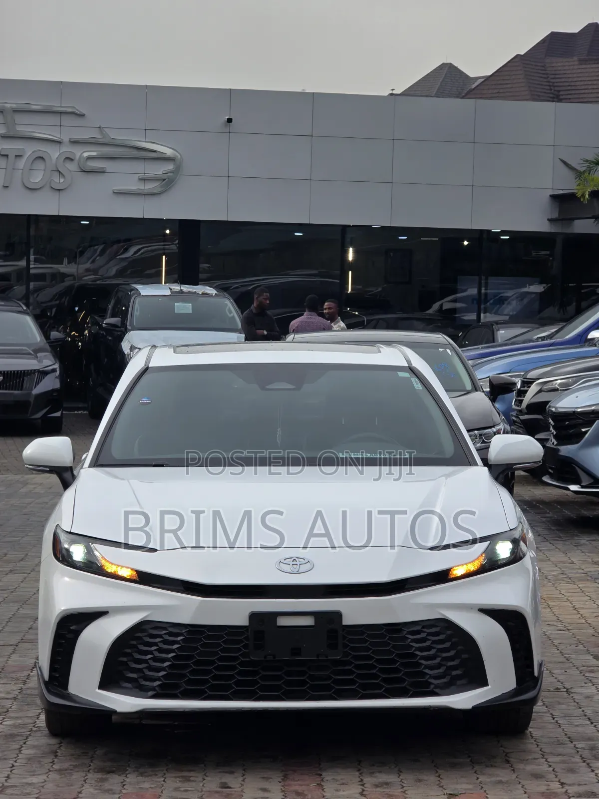 Toyota Camry 2024 White