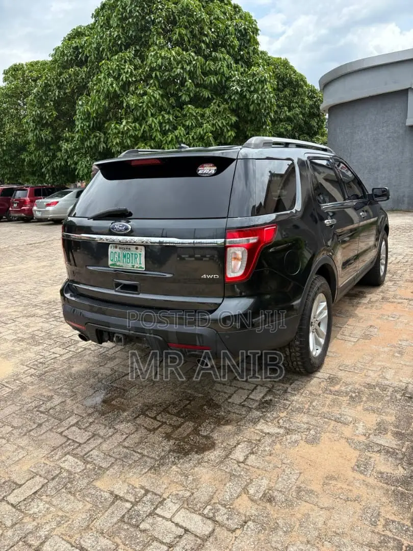 Ford Explorer 2014 Black