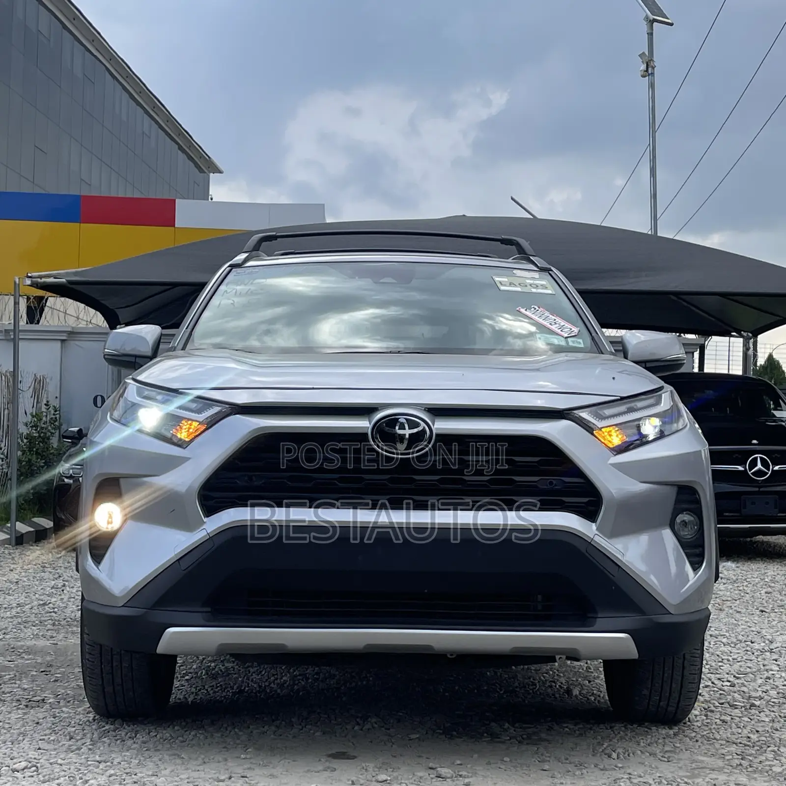 Toyota RAV4 XLE 2025 Green
