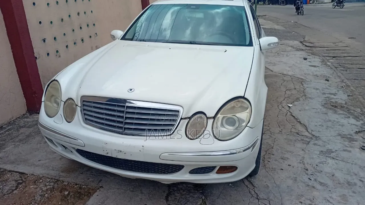 Mercedes-Benz E350 2008 White