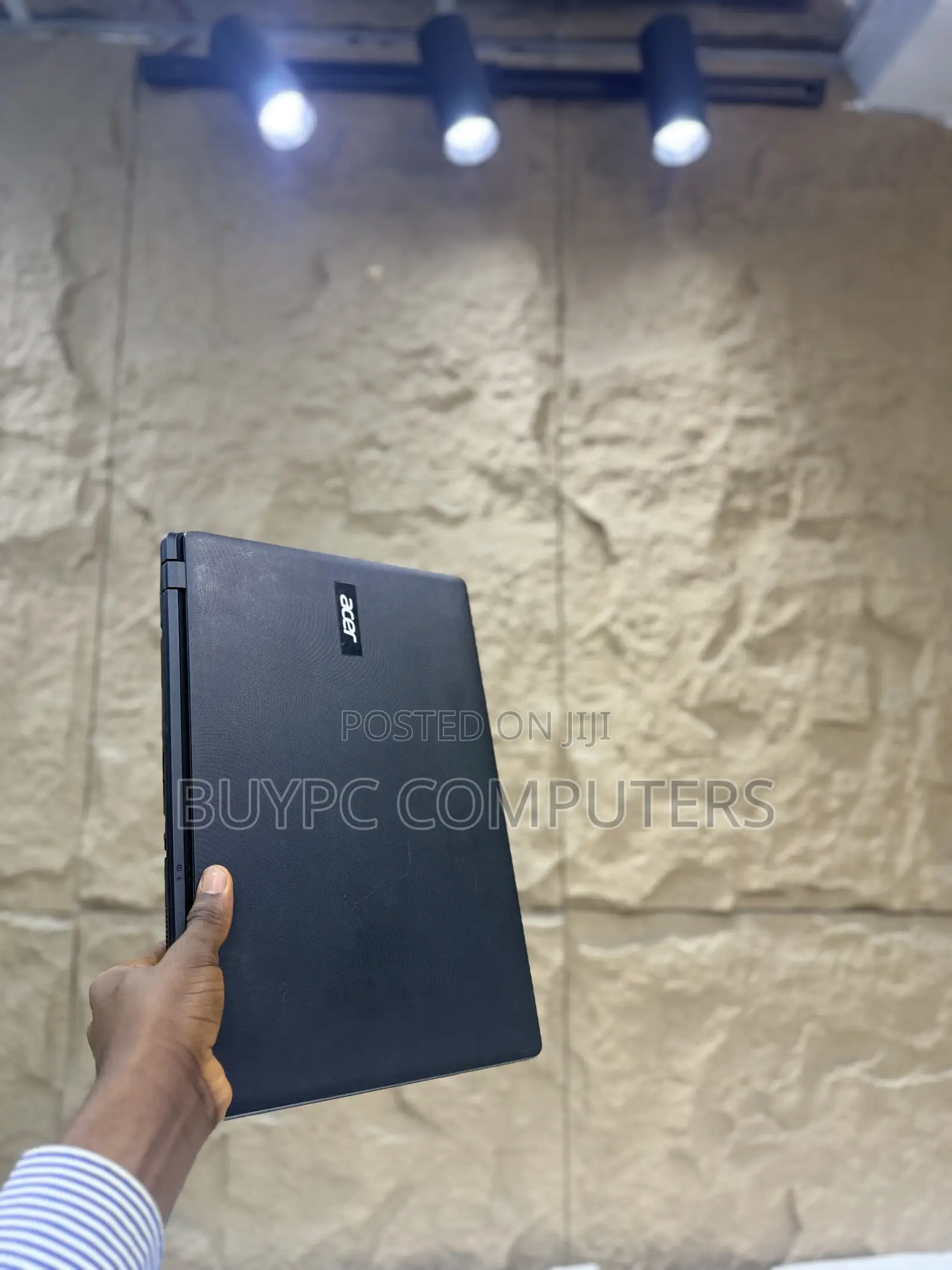 Laptop Acer Aspire 15 4GB Intel Celeron HDD 500GB
