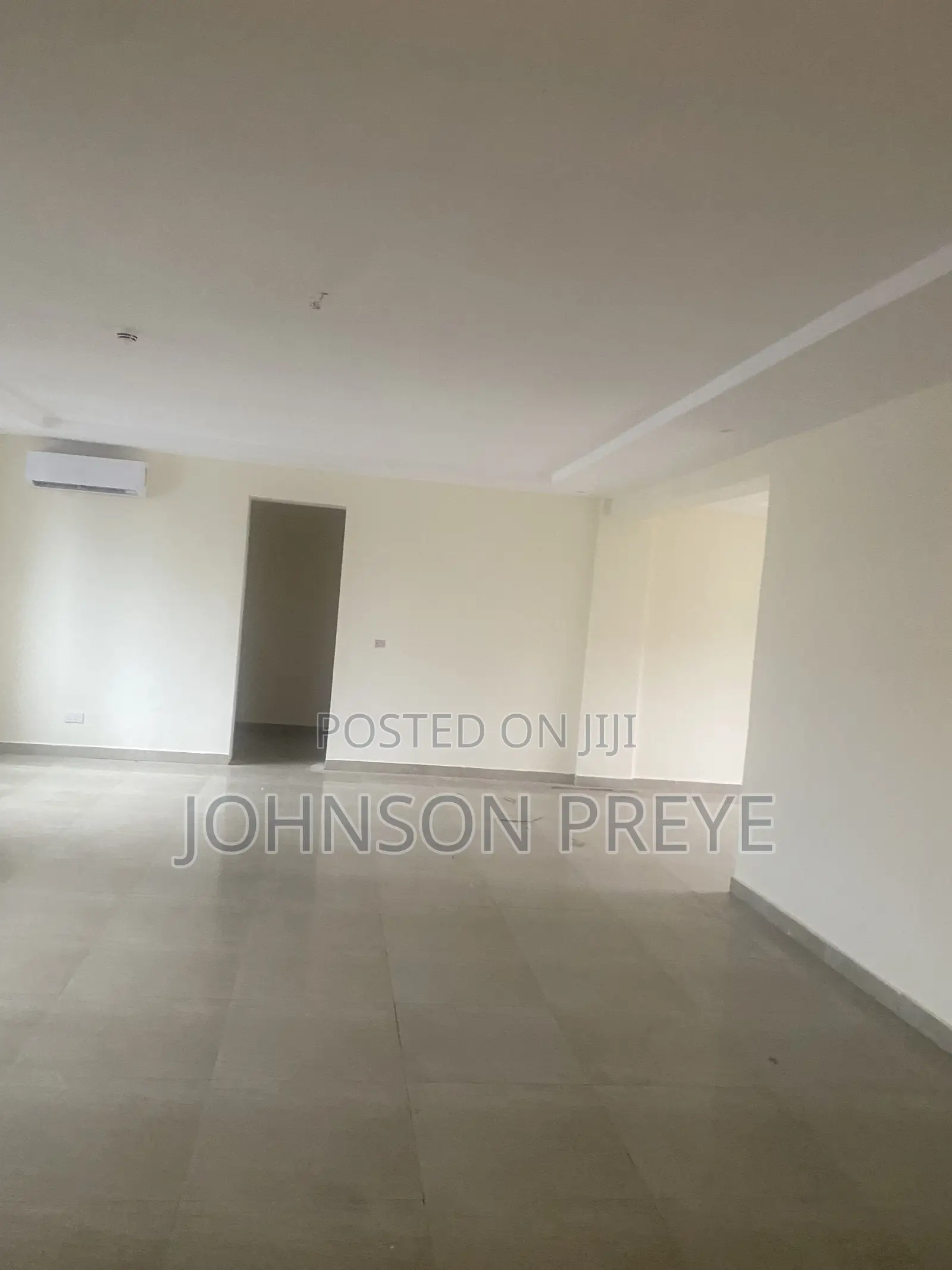 2bdrm Apartment in Lekki Phase 1 Proper for rent
