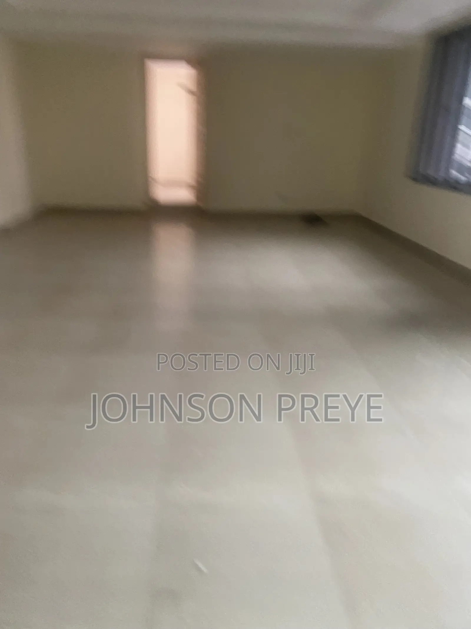 2bdrm Apartment in Lekki Phase 1 Proper for rent