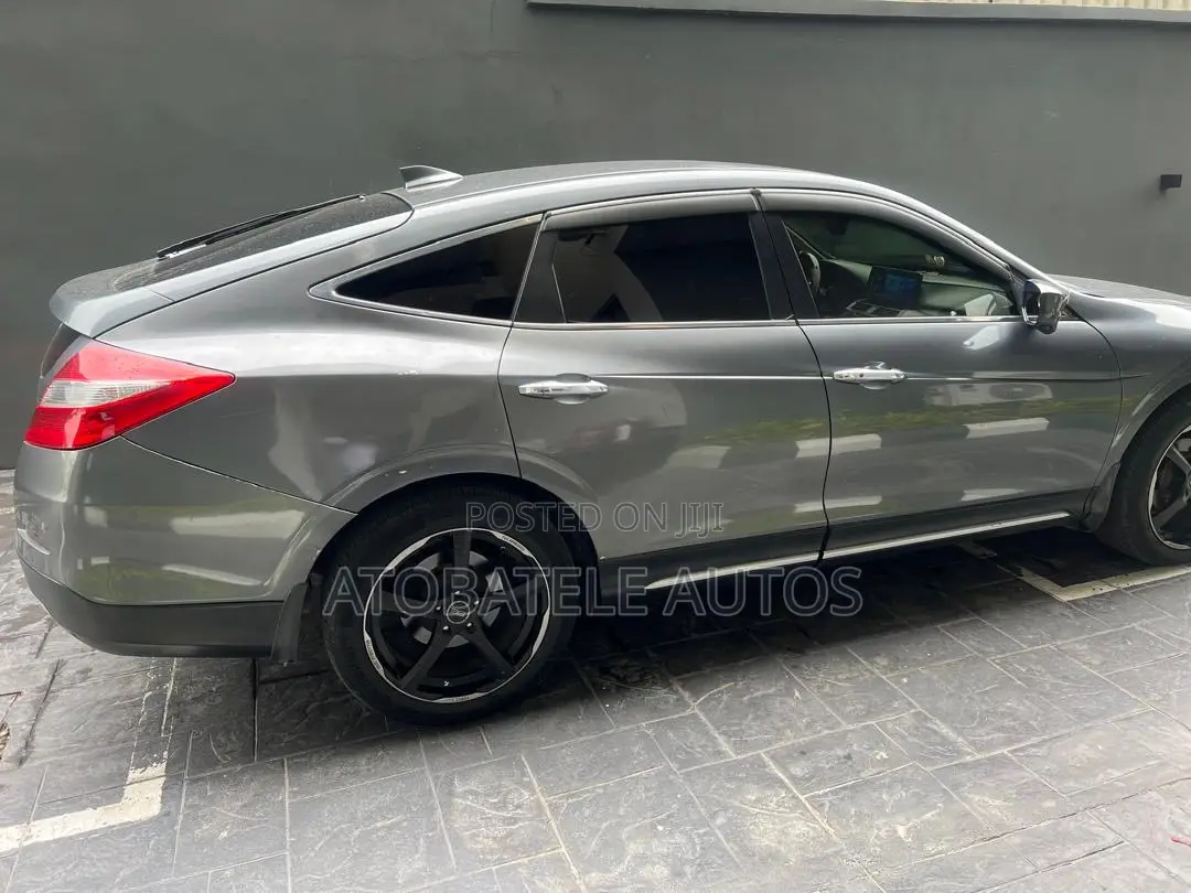 Honda Accord Crosstour EX-L w/Navigation AWD 2013 Gray
