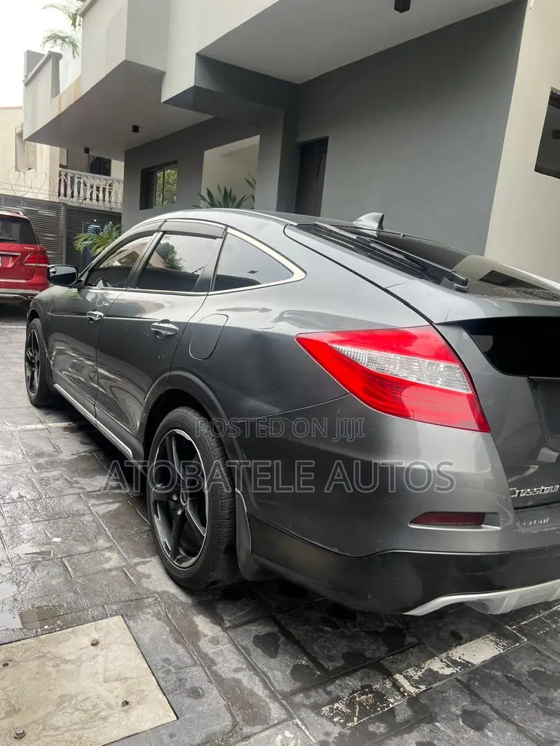Honda Accord Crosstour EX-L w/Navigation AWD 2013 Gray