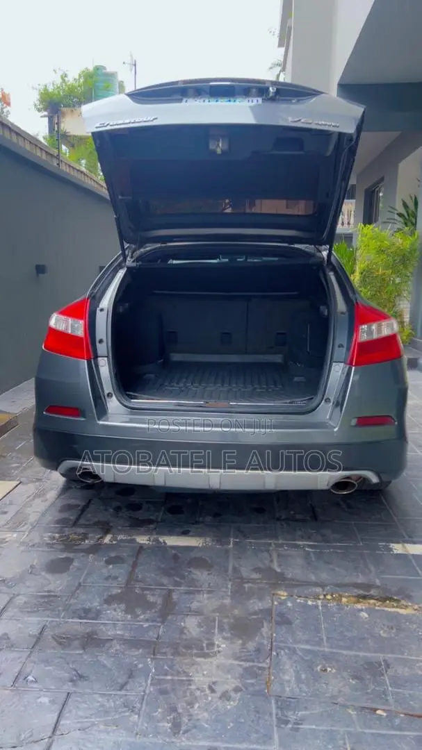 Honda Accord Crosstour EX-L w/Navigation AWD 2013 Gray