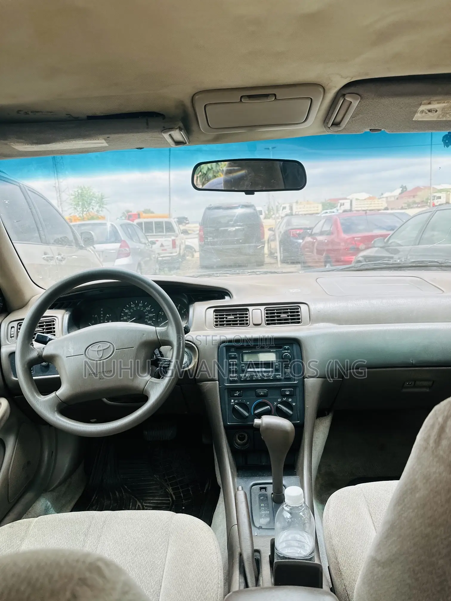 Toyota Camry 2000 Gray