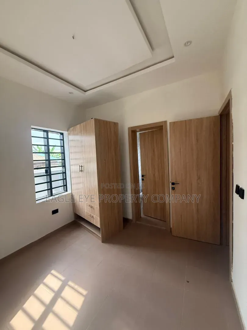 2bdrm Block of Flats in Mercy Land Estate, Ayobo for rent