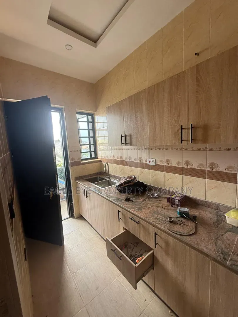 2bdrm Block of Flats in Mercy Land Estate, Ayobo for rent