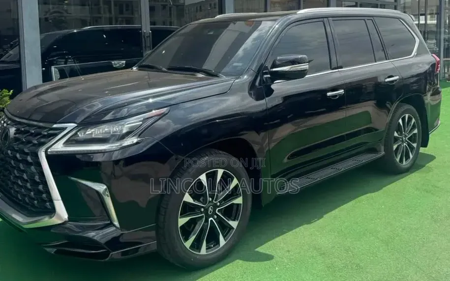 Lexus LX 570 (5 seats) AWD 2021 Black