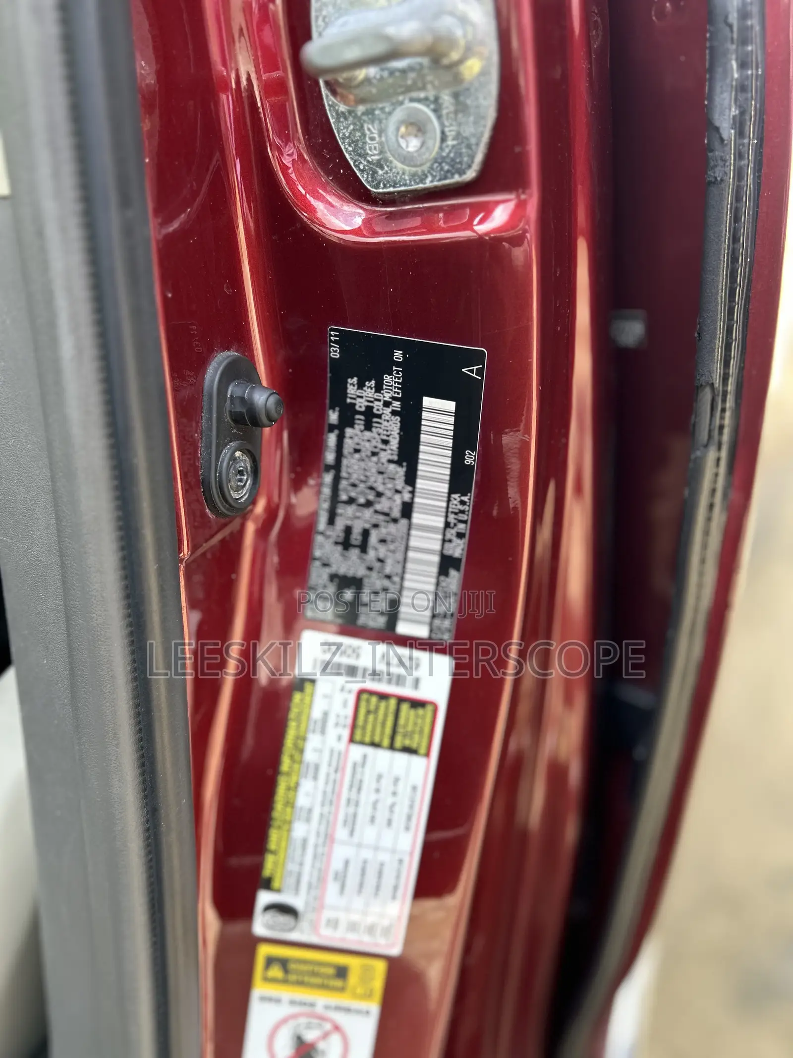 Toyota Sienna 2011 Red