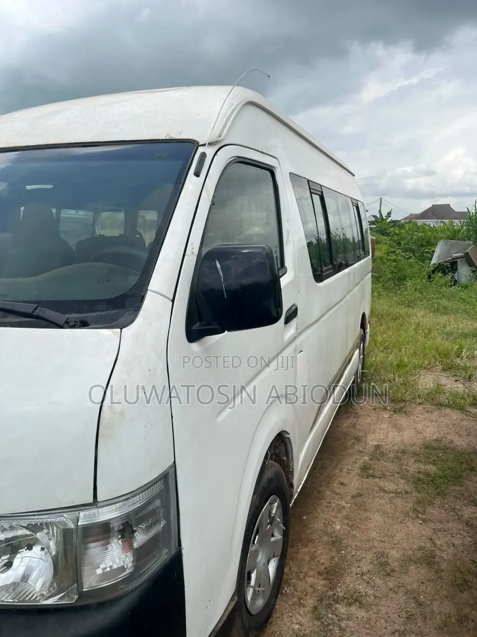 Toyota HiAce 2003 White