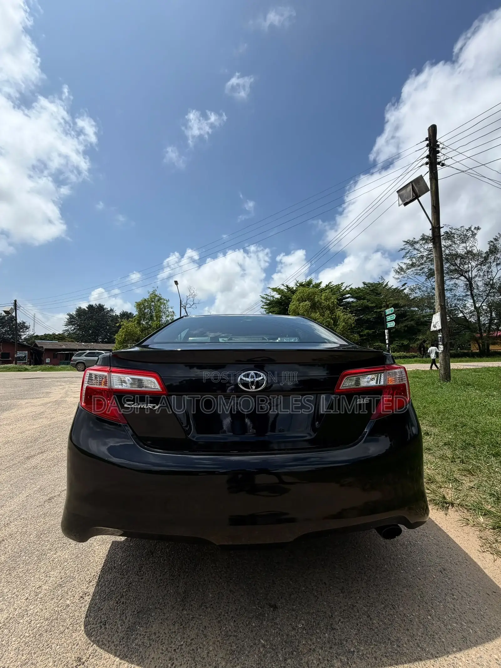 Toyota Camry SE 4dr Sedan (2.5L 4cyl 6A) 2013 Black