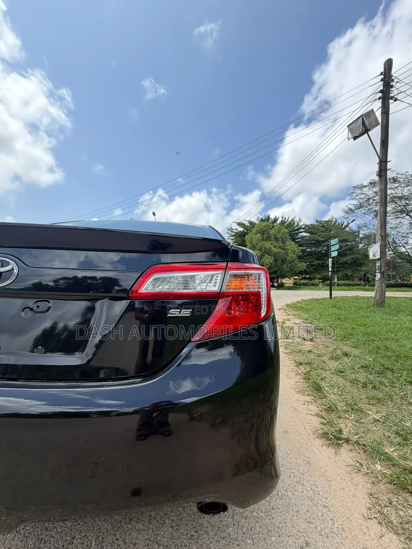 Toyota Camry SE 4dr Sedan (2.5L 4cyl 6A) 2013 Black