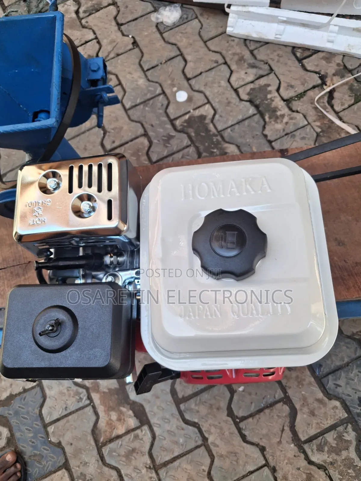 Homaka Industrial Grinding Machine With Two Buckets