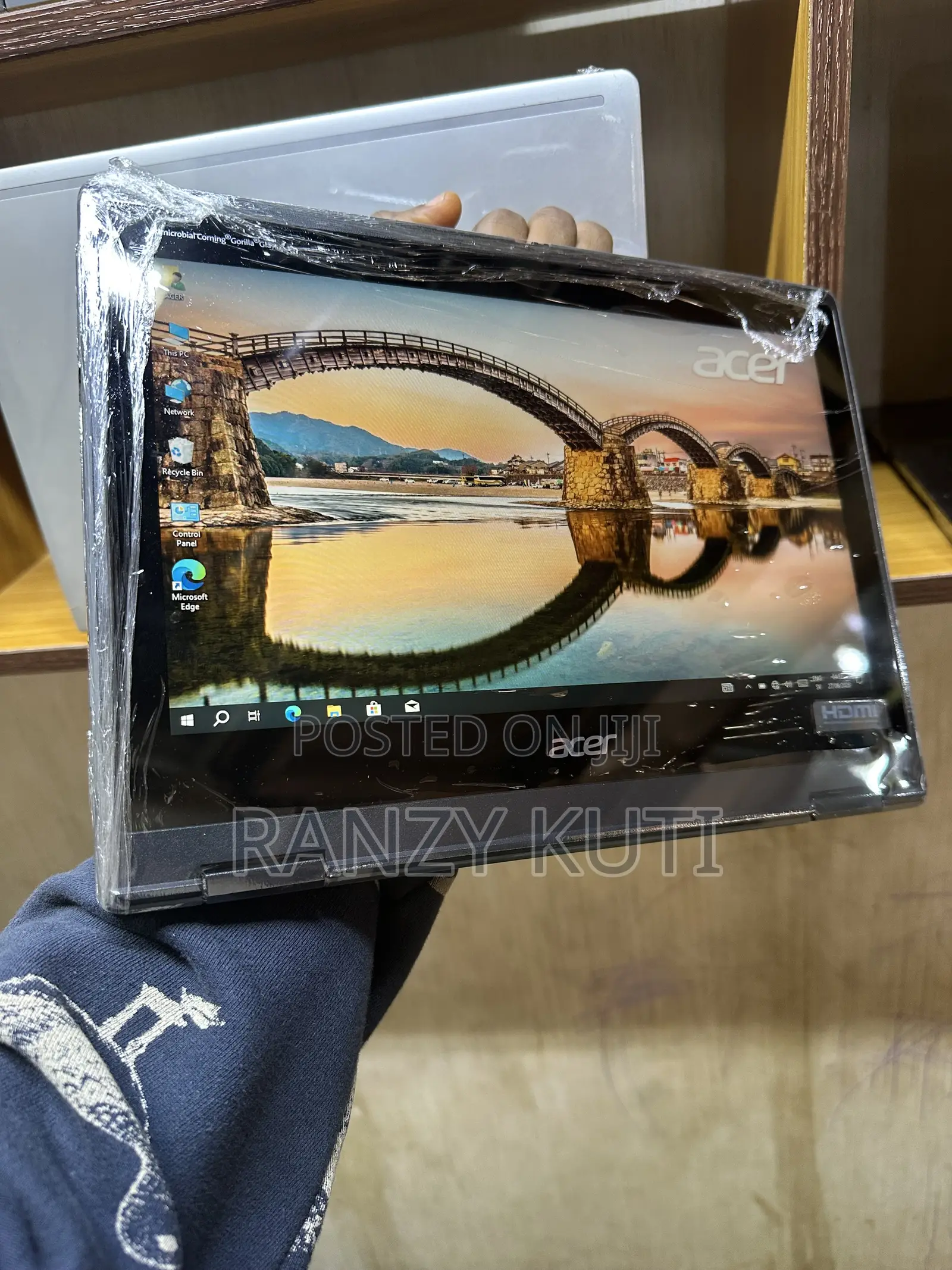 Laptop Acer TravelMate Spin B3 8GB Intel Pentium SSD 128GB
