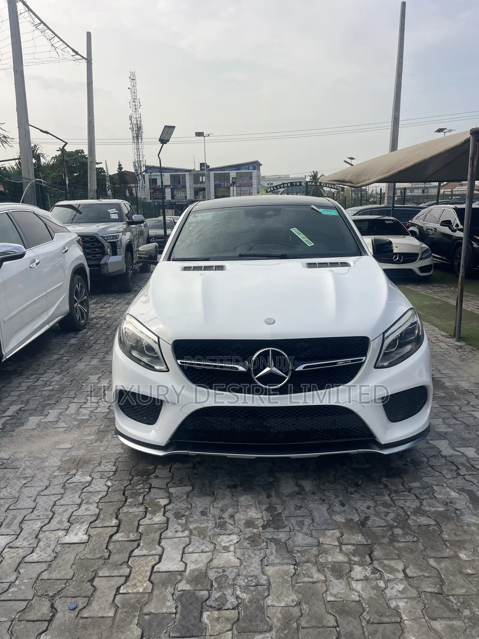 Mercedes-Benz GLE-Class AMG GLE 43 4MATIC 2017 White