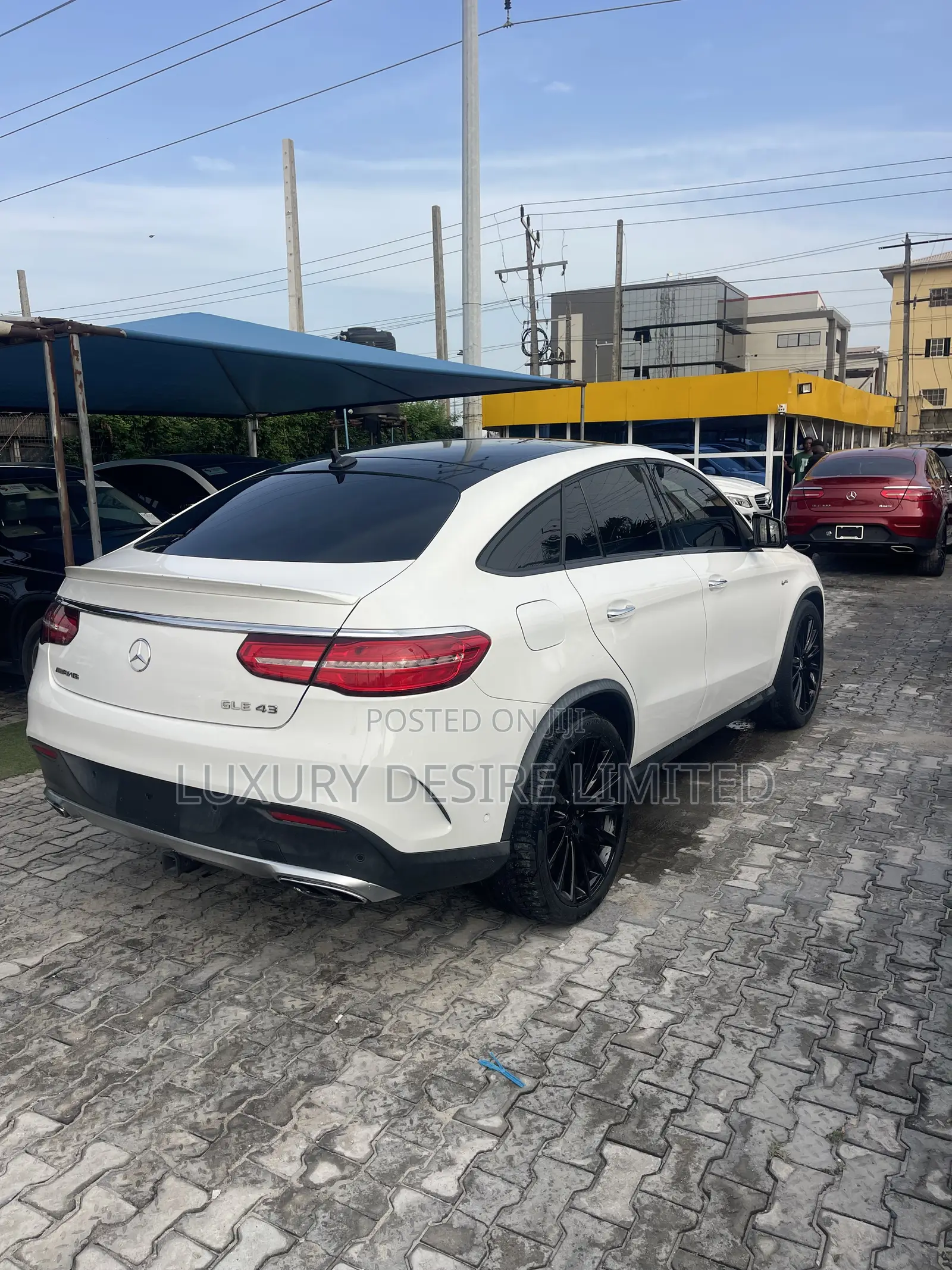 Mercedes-Benz GLE-Class AMG GLE 43 4MATIC 2017 White