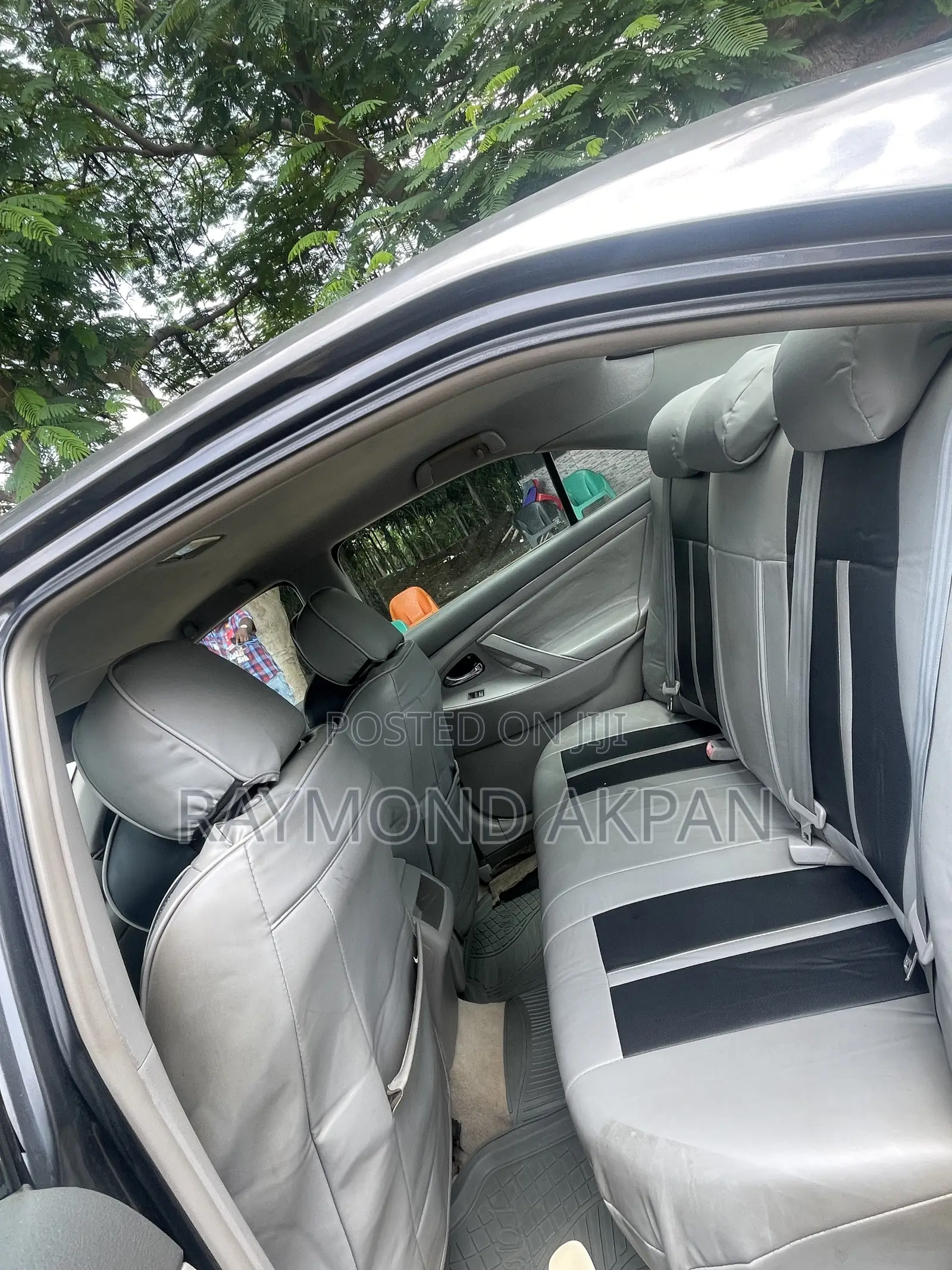 Toyota Camry 2010 Gray